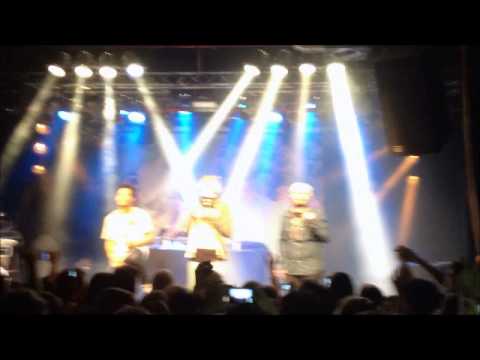 Cro feat. Rockstah & Ahzumjot - Konfetti (Hamburg live 13.05.12)