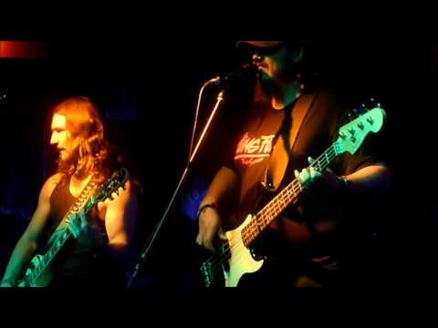 Call me a wolfgun - "Amish party" [HD] (Madrid 11-10-2015)