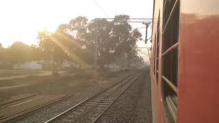 preview picture of video '22433/22419 suhaldev express (upto saidpur)'