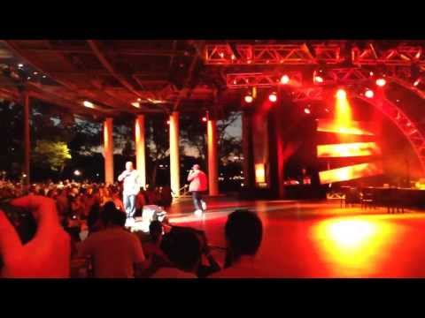 Boyz II Men live at the American Gardens Theater Epcot Walt Disney World singing Motownphilly!