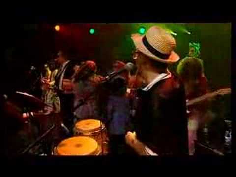 ENA PÁ 2000 - "Emigrante"