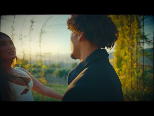 Video zu 'Marbella' ansehen