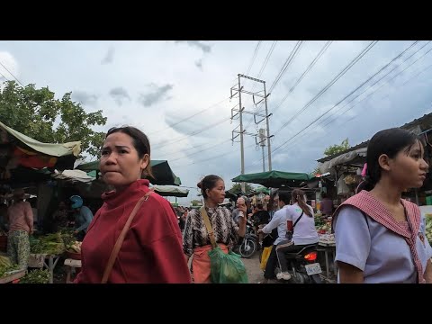 Walking around Factory Zone in The Evening (Scense)  @Tuol Pongro Market, Phnom Penh City, Cambodia