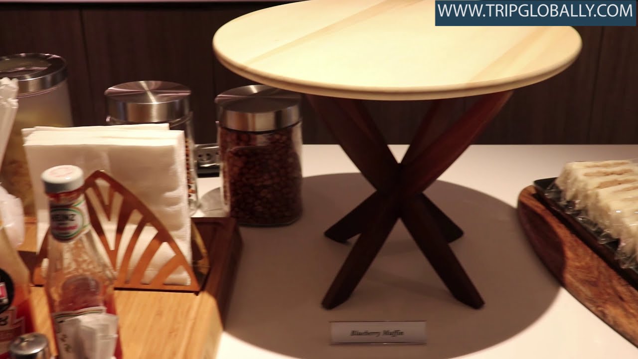 Thai Airways Royal First Class Lounge thumbnail