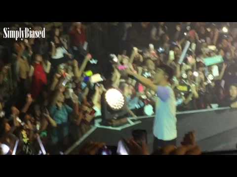 160124 EXO'luXion in MANILA | Lucky + 365