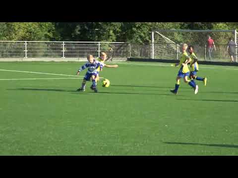 Oliveo JO9-1 - FC Zoetermeer JO9-1 jeugdvoetbal wedstrijd