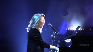 Sara Bareilles - No Such Thing/Satellite Call (OCT 30, 2019 - Comerica Theatre - Phoenix, AZ) Sara Bareilles - No Such Thing/Satellite Call (OCT 30, 2019 - Comerica Theatre - Phoenix, AZ)