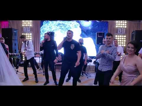 Iulian Puiu - A iesit o modă nouă ( Live 2024 )