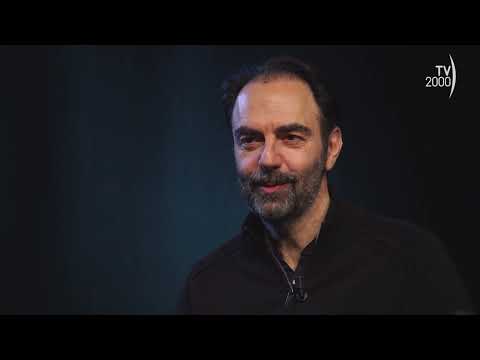 Neri Marcorè ospite a Retroscena - Martedì 23 maggio ore 23.50 su Tv2000