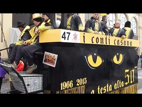 I Conti Casana carro da getto - Carnevale Ivrea 2015
