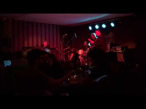 THE ORIGINAL GARY MOORE BAND - FEATURING MICK SIMPSON - RED HOUSE