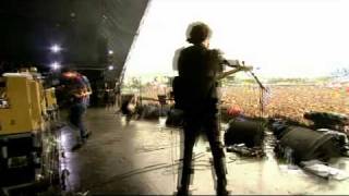 The Maccabees - Precious Time (Glastonbury 26-6-2009)