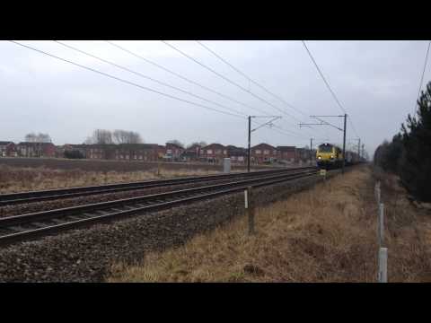(HD) Freightliner Powerhaul 70016 with class 66 no 66501 14/02/2015