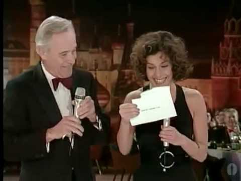 "Cinema Paradiso" Wins Foreign Language Film: 1990 Oscars