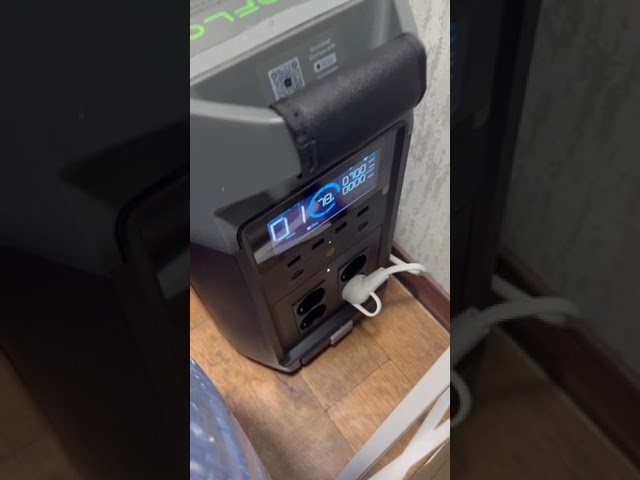 Фото Установка и подключение зарядных станций и инверторов с аккумуляторами.