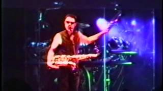 19. Disconnected [Queensrÿche - Live in Saginaw 1995/04/15]