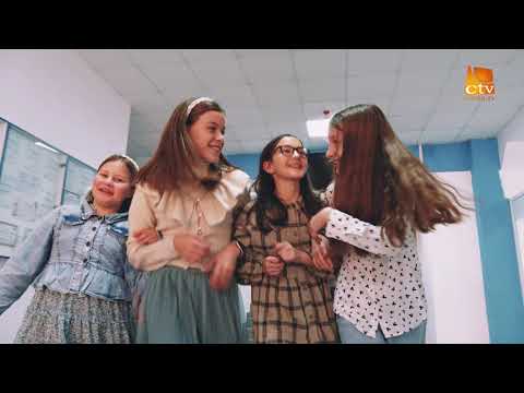 Corul Liceului Pro Deo - Ține capul sus