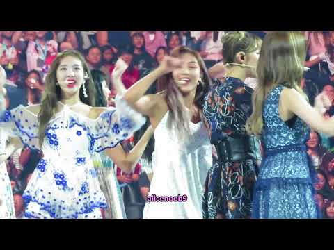 180811 TWICE at KCON18LA