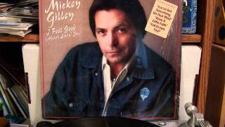 Mickey Gilley - Your Memory Ain't What It Used To Be