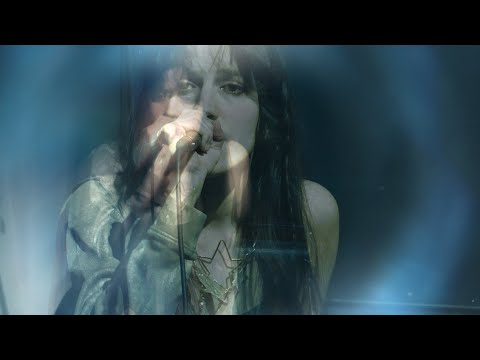 Oklou - plague dogs live @ la cigale (March 2025)