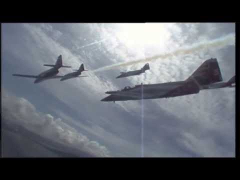 ¿Qué hacer para ser piloto de caza?