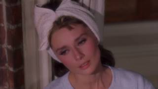 Breakfast at Tiffany&#39;s - Audrey Hepburn Sings Moon River - BEST QUALITY