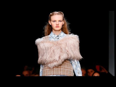 Au Jour Le Jour | Fall/Winter 2018/19 | MFW