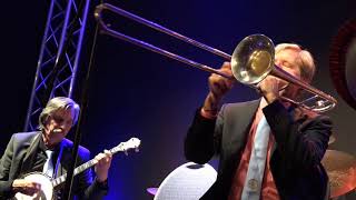 New Orleans Jazz Band of Cologne +1 plays "Bogalusa Strut"