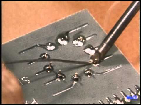 Basic Soldering Lesson FRENCH - TO-5 Type Packages and Multi-leaded Components