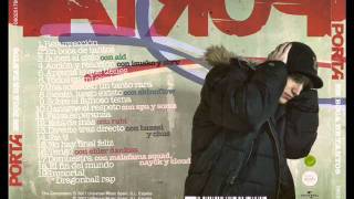 Porta Fantasía Rota igual Realidad Distorsionada