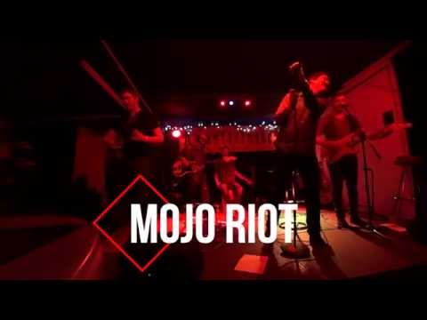Mojo Riot   She´s a light