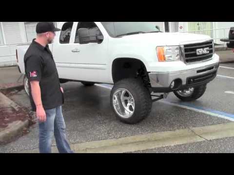 Hardcore Trucks in Dunedin, FL. Custom bumpers, lift kits, roll bars, wheels and tires.