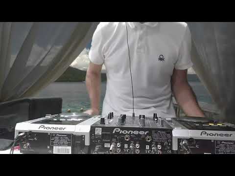 Mix On The Beach  - CHEMICAL BROTHERS  vs  IGGY POP