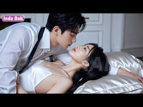 Cinderella yang dikhianati bertemu CEO tampan di hujan, dan dia satu-satunya obat bagi nasib CEO.