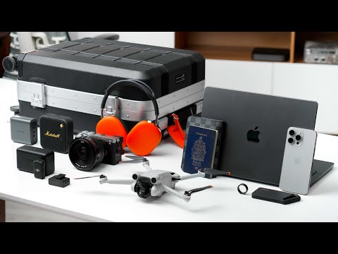 My ESSENTIAL Travel Tech and Bag for 2024!