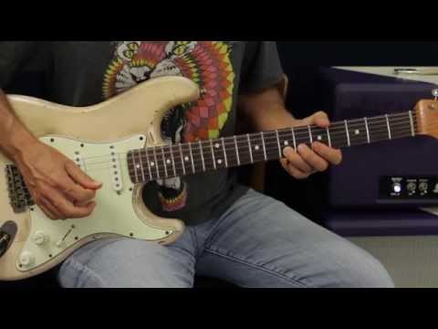 Blues Soloing - Using Chromatic Scales In Pentatonic Phrasing - Guitar Lesson