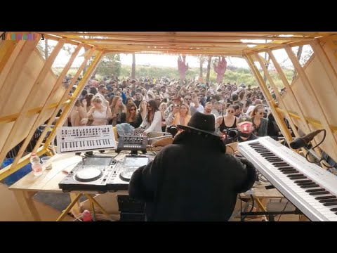 Oshri Cohen live set from HARMONIZZ SPRING VALLEY