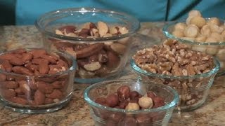 How to Grind Nuts in a Food Processor : Unique Recipes