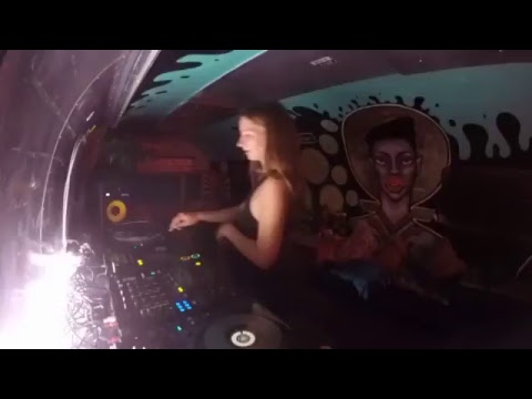 IBIZA SONICA LIVE RADIO 24/7