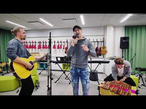 Pyhimys - Jättiläinen (Opekollit cover)