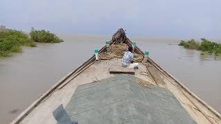 preview picture of video 'সন্দ্বীপে নদী পথে মালের বোট চলার সুন্দর দৃশ্য'