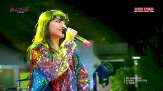 Download lagu SETENGAH BERAS SETENGAH KETAN JIHAN AUDY MANHATTAN BASOKA XTREME // PEMUDA ETAN X 2019 mp3 Download lagu SETENGAH BERAS SETENGAH KETAN JIHAN AUDY MANHATTAN BASOKA XTREME // PEMUDA ETAN X 2019 mp3