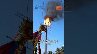 Download lagu Viral!! Layangan Raksasa Nyangkut di Tiang Listrik mp3 Download lagu Viral!! Layangan Raksasa Nyangkut di Tiang Listrik mp3