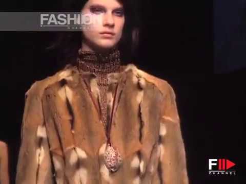 "Miu Miu" Autumn Winter 2004 2005 Milan 3 of 3 Pret a Porter by FashionChannel