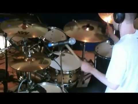 Dale Cross drumming in the studio with Echonic!