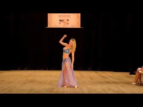 ALEKSANDRA BILGIC Helwa Laba Di Ukraine 2016 1