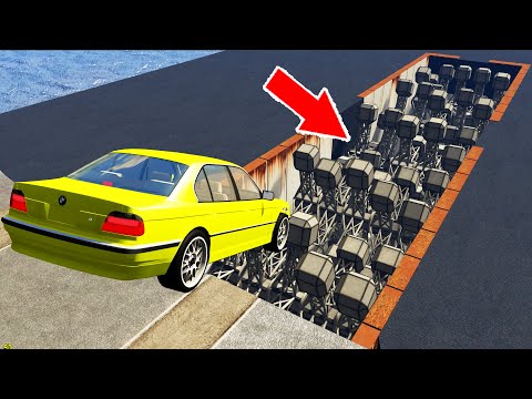 Cars vs Freaky Shredder - BeamNG.DRIVE