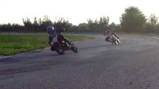 preview picture of video 'Pit-Bike Motard Castelvolturno (CE) Pista Italia 04-10-2009'