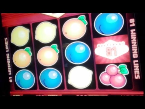 Live play on Multiplay 81 slot machine HIGH LIMIT - quick double up