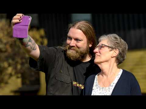 Rickard Söderberg - "Ditt Sladdbarn Till Son"